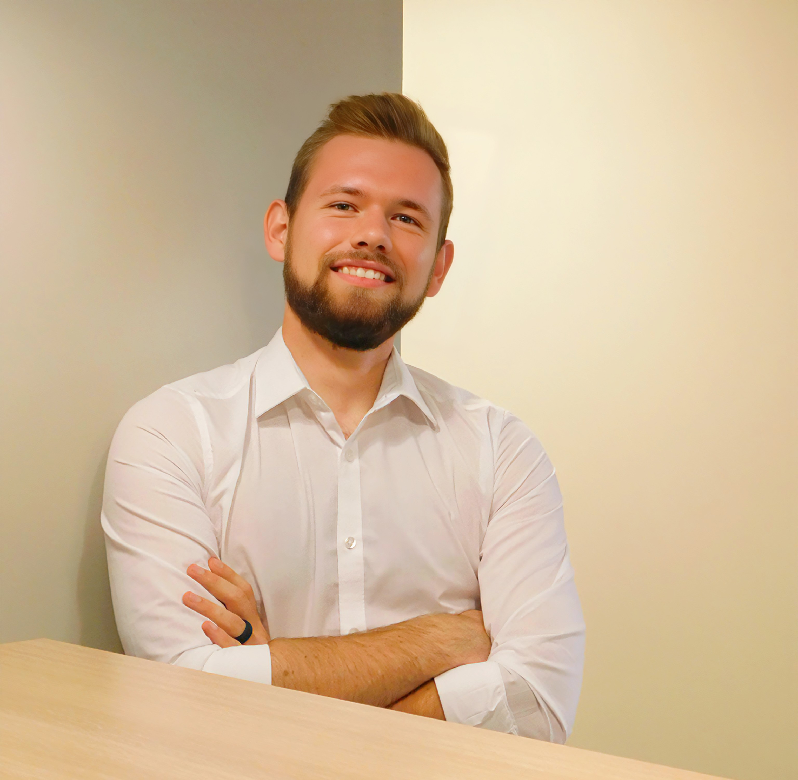Xander — Founder of Custom Sites